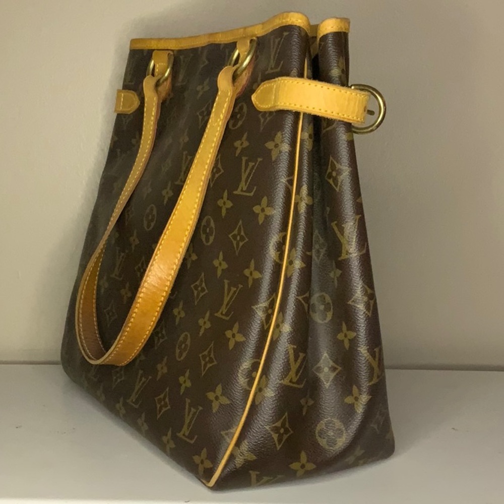 Louis Vuitton Batignolles Vertical Tote Handbag in Monogram Canvas (13" x 12") - Picture 3 of 11